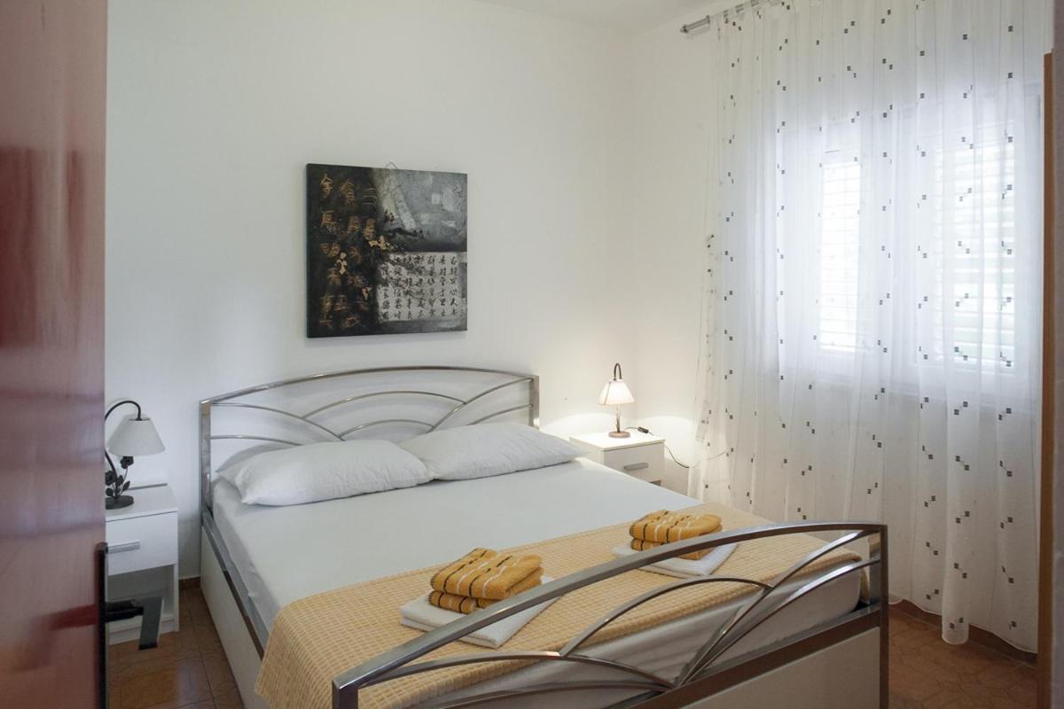 Apartments With A Parking Space Zuljana, Peljesac - 4573 Buitenkant foto